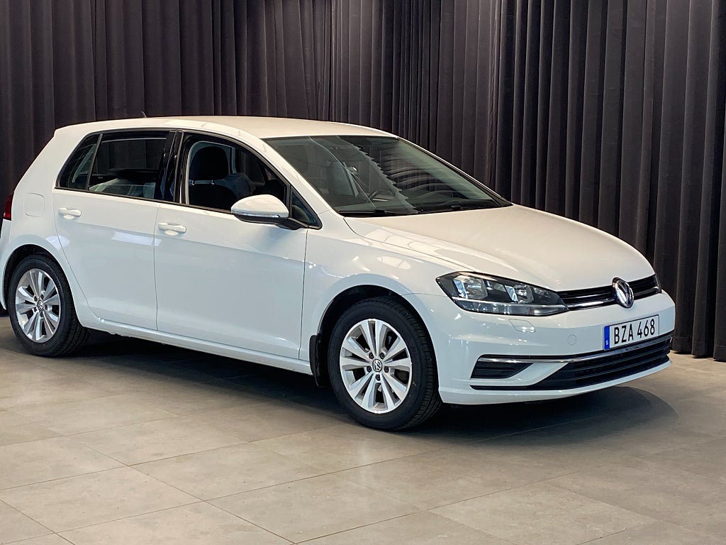 Volkswagen Golf 5-dörrar 1.0 TSI 