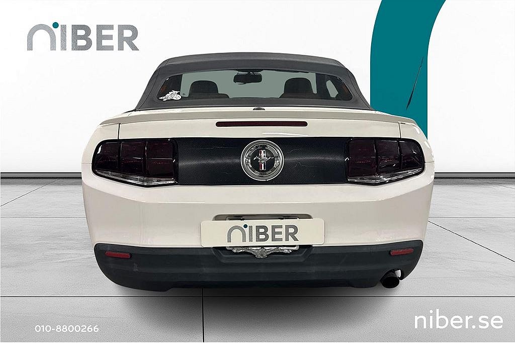 Ford Mustang 4.0 V6 Cabriolet välskött, 1 brukare sen 2013 UNIK