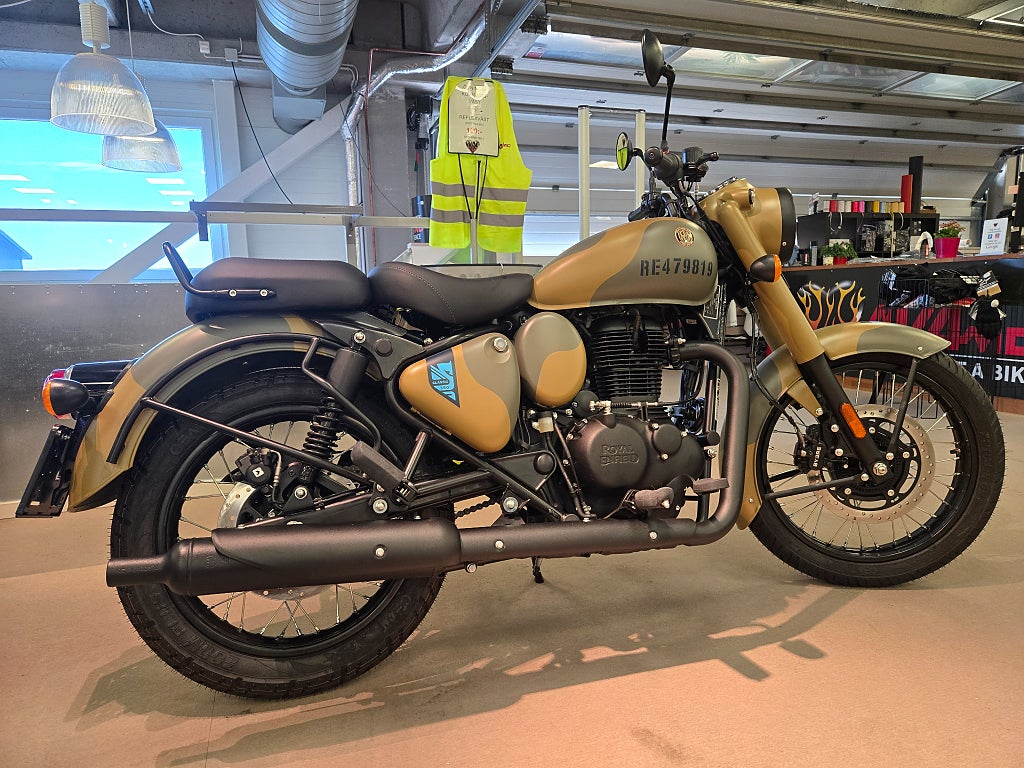 Royal Enfield CLASSIC 350 *NYA FÄRGEN I BUTIK*