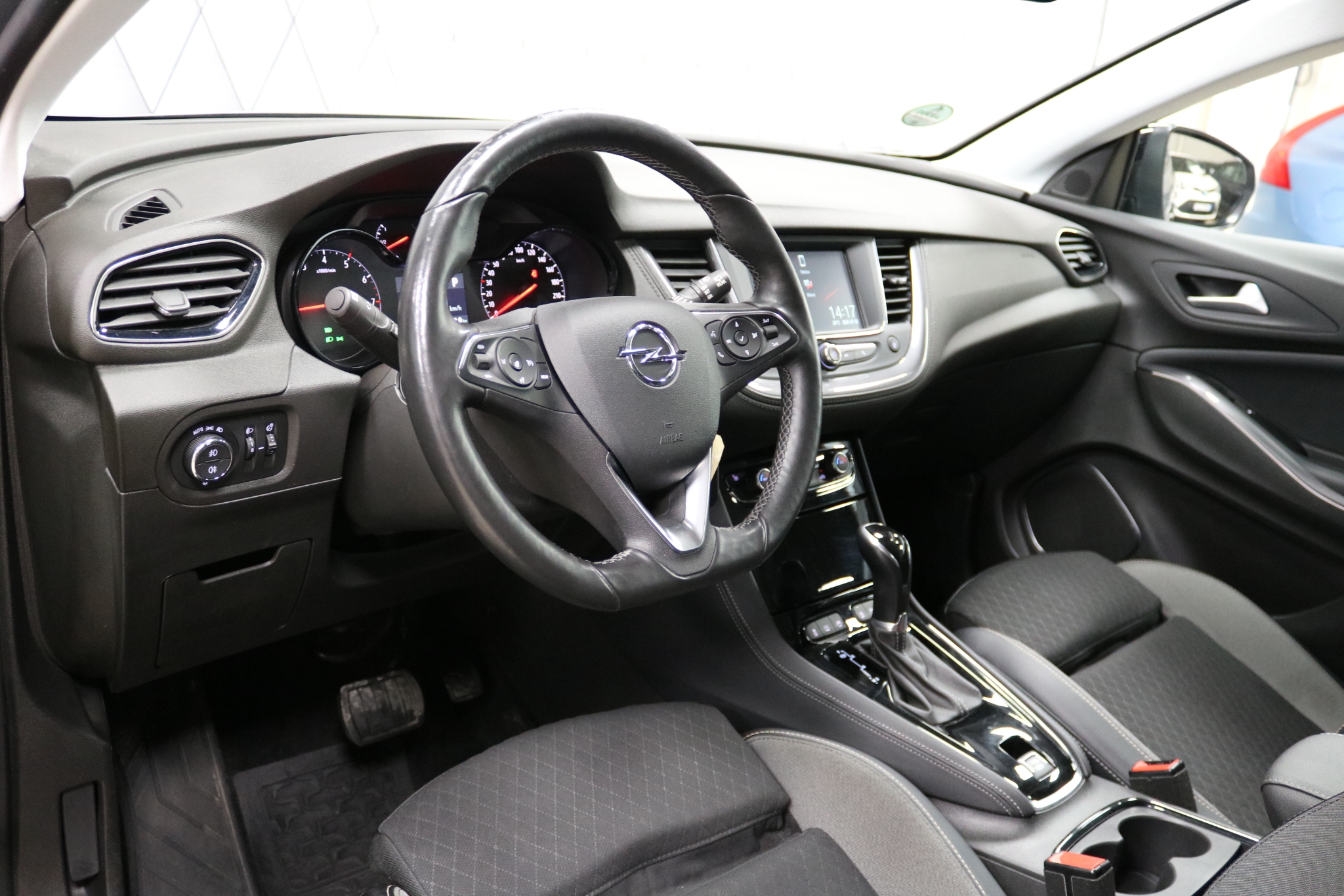 Opel Grandland X 2021, kuva 7/10