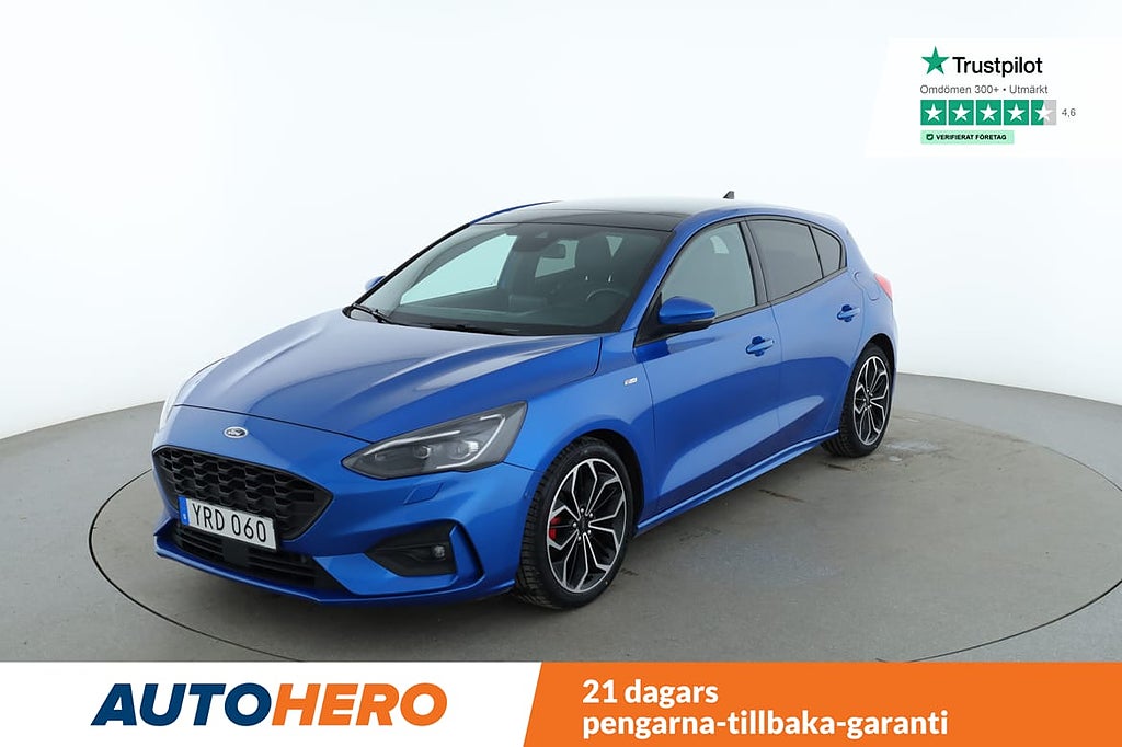 Ford Focus 1.0 EcoBoost ST-Line / GPS, Pano, CarPlay, ACC