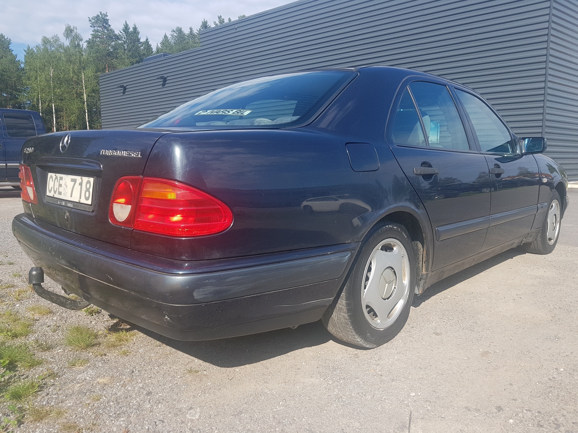 Mercedes-Benz E 290 D 1996, kuva 3/21