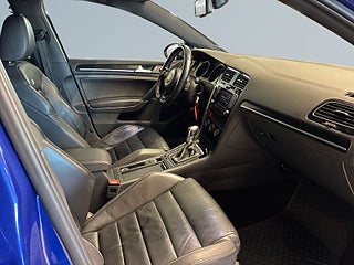 Volkswagen Golf 5-dörrars R 2.0 TSI 4Motion Base Mvärme Taklucka S&V – bild 10