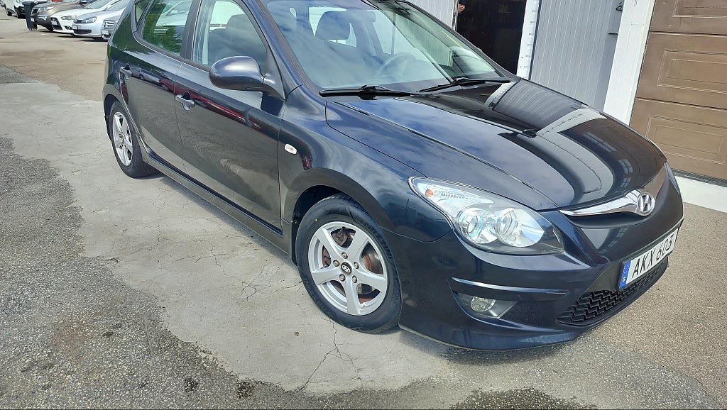 Hyundai i30 1.6 CRDi Select Euro 5,ny besikt ny servad