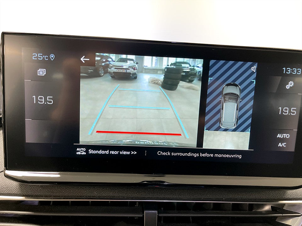 Bild på Peugeot 3008 GT 1.2 PT 130hk Aut B-KAMERA CARPLAY