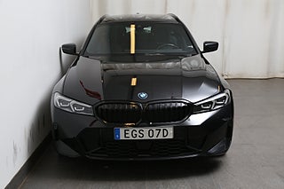 Kombi BMW 330e 5 av 24