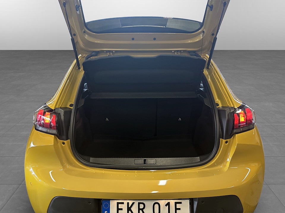 Bild på Peugeot E-208 5D Active 50 kWh 136hk Aut CARPLAY BACKSENSORER