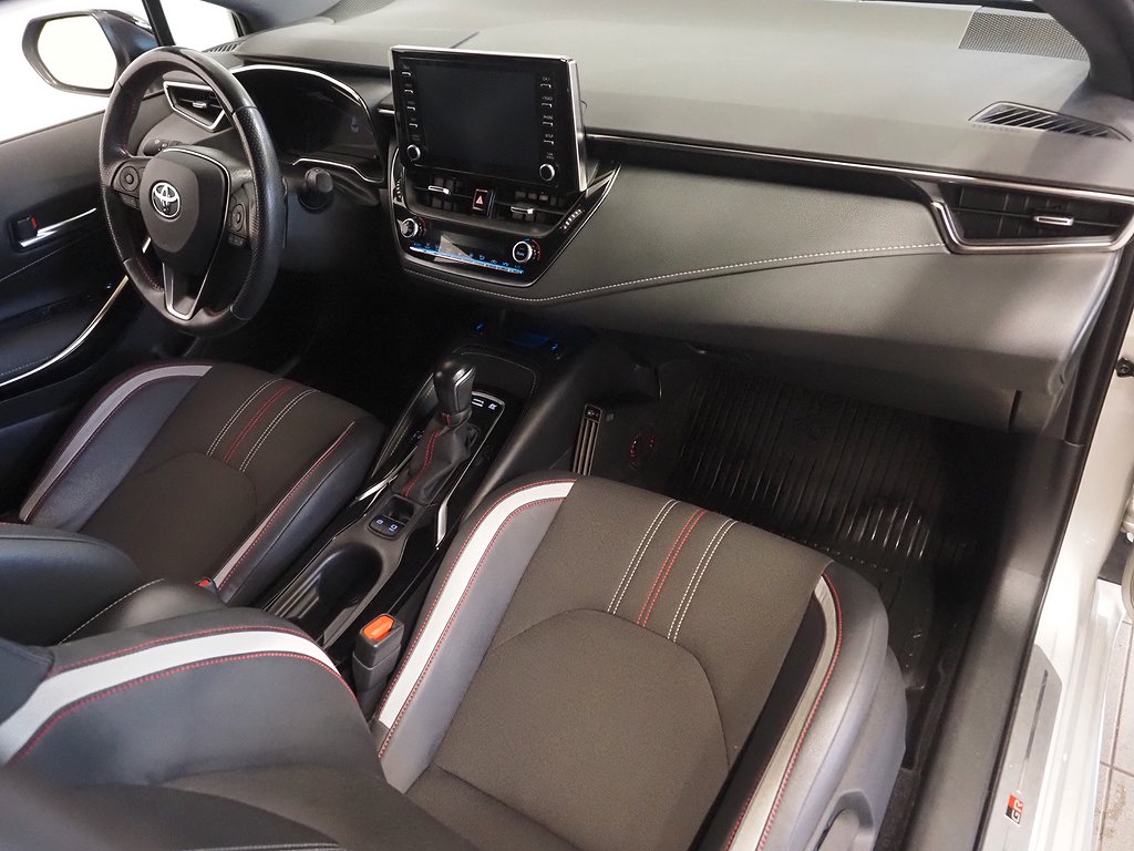 Toyota Corolla Touring Sports Hybrid e-CVT GR Sport Drag 2021