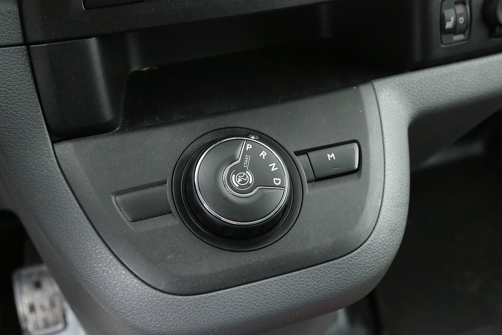 Peugeot Expert Panel Van 1.2t 2,0 BlueHDi 180 EAT Leasbar 2019