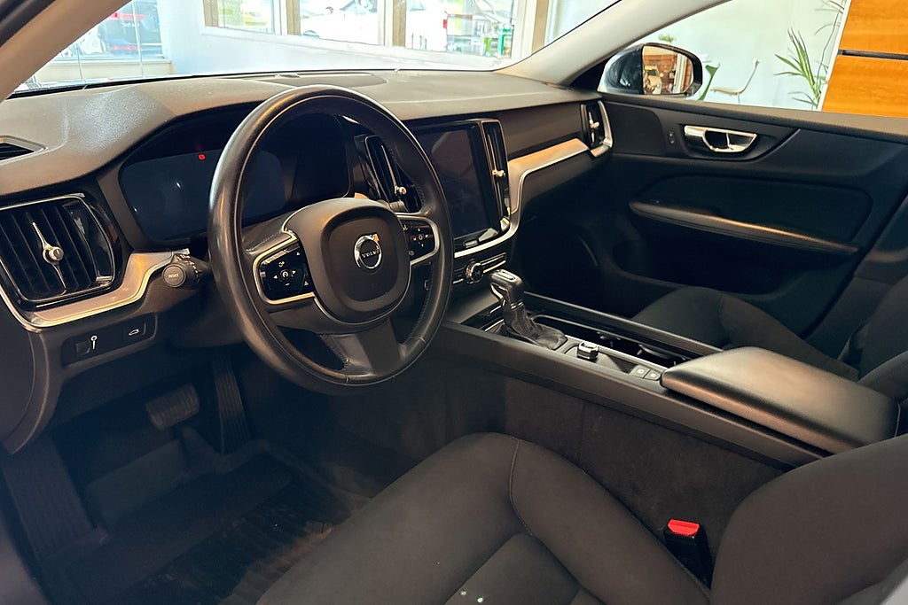 Volvo V60 D3 Geartronic Momentum Värmare Sov hjul Voc miniatyr 5