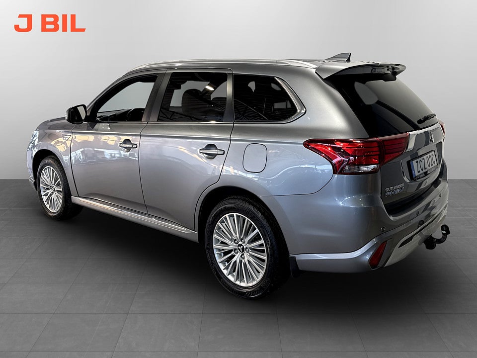 Bild på Mitsubishi Outlander Business PHEV 224hk Aut 4WD B-KAMERA DRAG ELSTOL