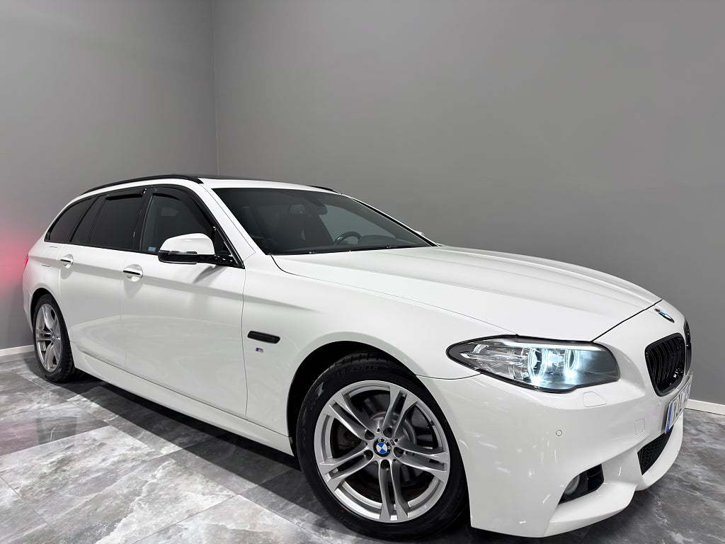 BMW 520d xDrive Auto/M Sport/Drag/Kamera/Panorama/H&K/190HK