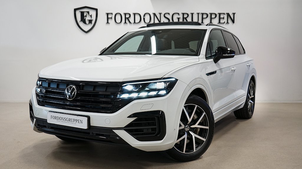 Volkswagen Touareg R eHybrid / Pano / Luftfjädring / SE SPEC