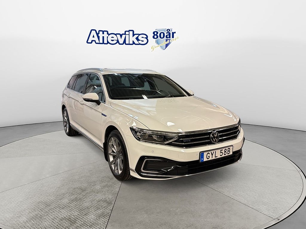 Volkswagen Passat Sportscombi GTE Parkeringsvärmare | 218 hk | tsi | plug...