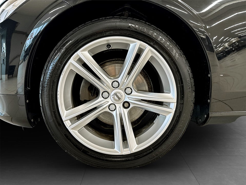 Bild på Volvo V90 Business D3 Geartronic 150hk Aut P-SENSORER NAVI