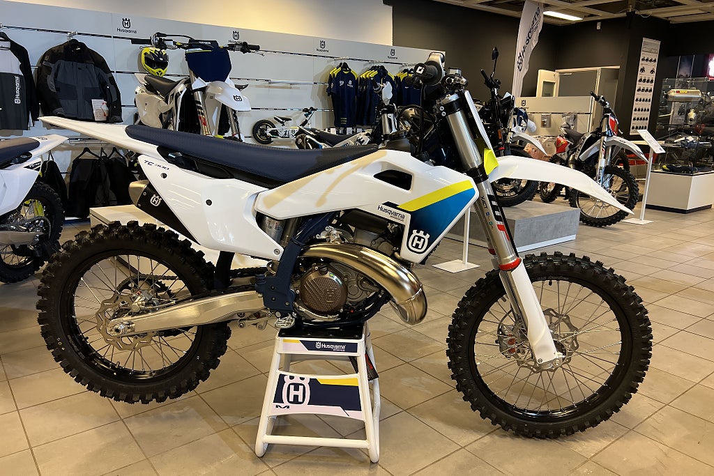 Husqvarna TC 300 2025 SPARA 17.800:- 