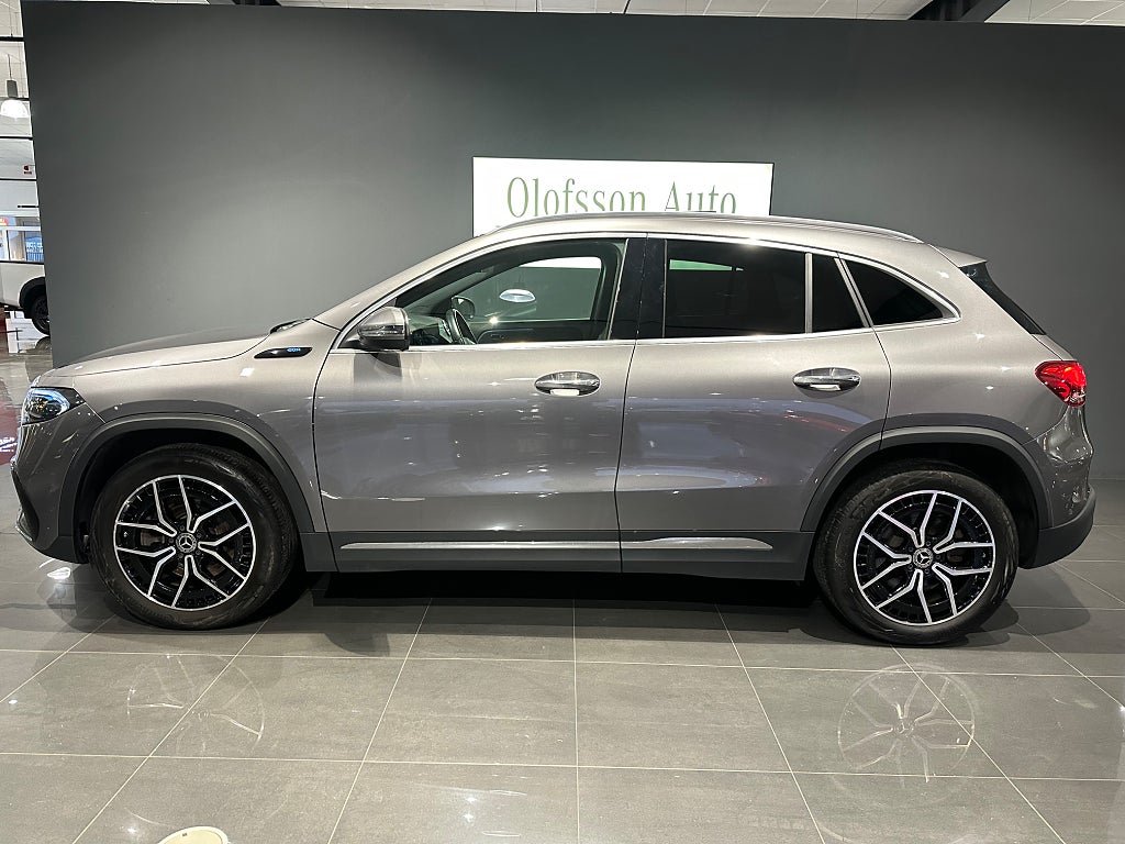 Mercedes-Benz EQA 250 AMG Premium Glastak 19tum Distronic - bild 2