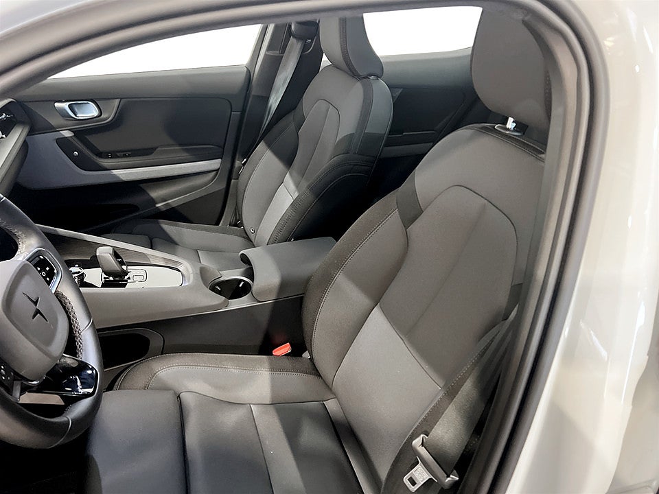 Bild på Polestar 2 Pilot Plus Long Range Single Motor 231hk Aut 360° PANO