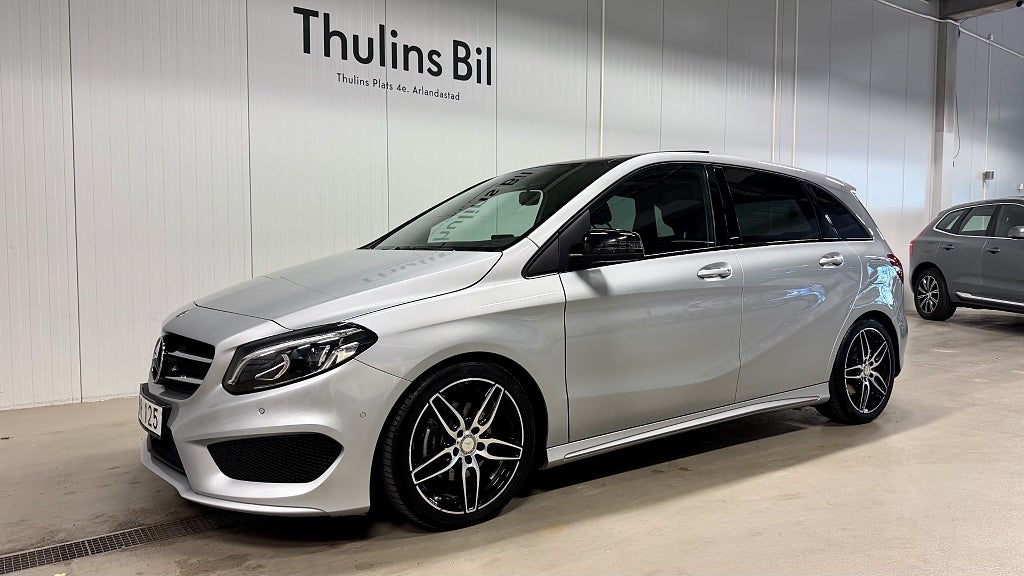 Mercedes-Benz B200 d 200 d AMG Sport 4MATIC / Aut / Panorama / Drag