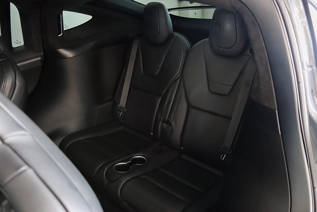 Tesla Model X 100D Luftfjädring Pano Dragkrok 6-Sits ( MOMSBIL )