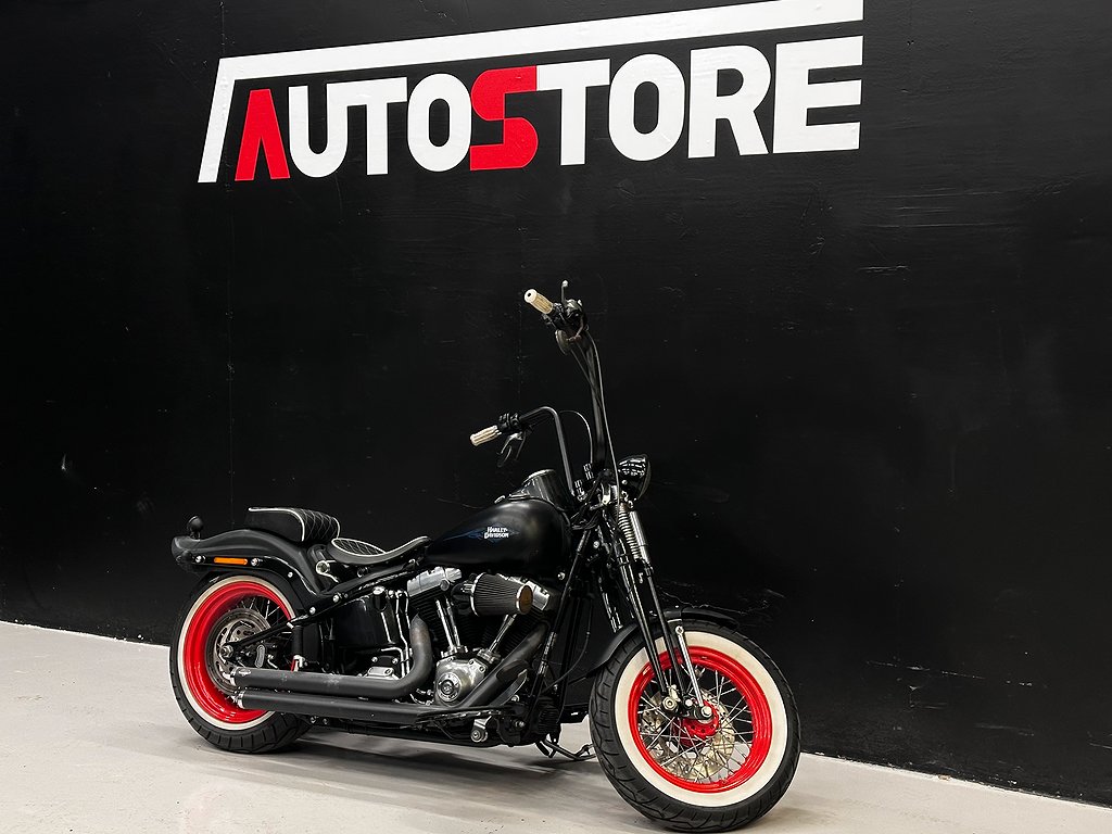 Harley-Davidson FLSTSB Cross Bones 1.6 Twin Cam Vance&Hines 2011