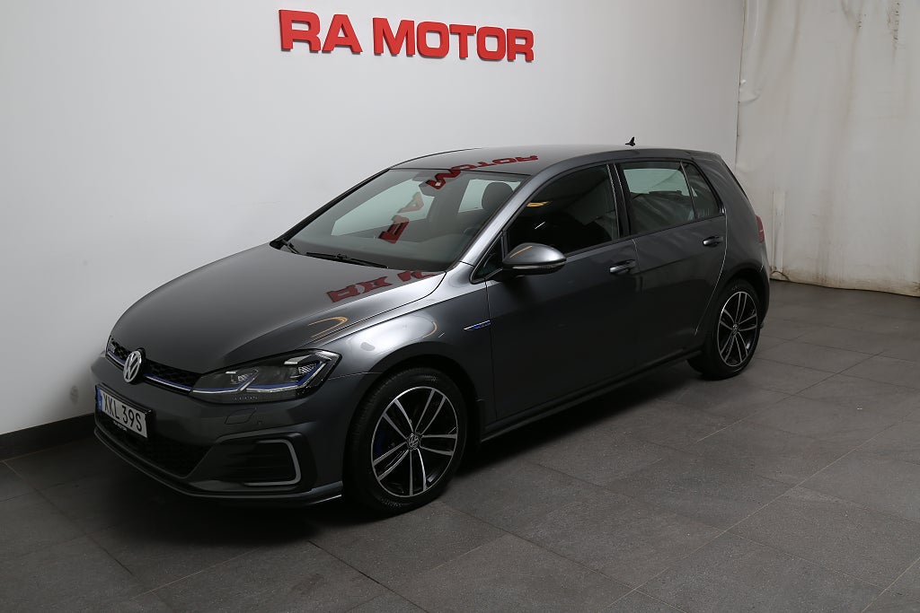 Volkswagen Golf GTE 1,4 TSI Plug-in 204hk DSG Dragkrok 2020