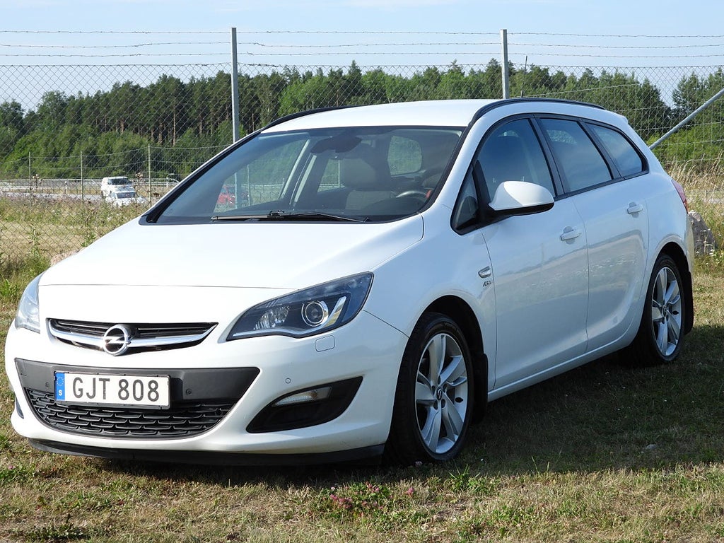 Opel Astra 2014