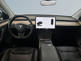Tesla Model Y Long Range AWDLong Range S&V/Drag/kamera/Pano/Värmepump – bild 9