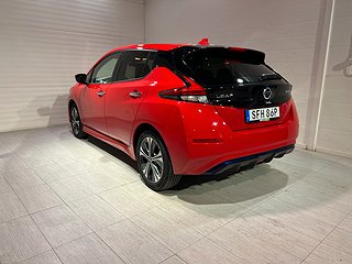 Halvkombi Nissan Leaf 4 av 20