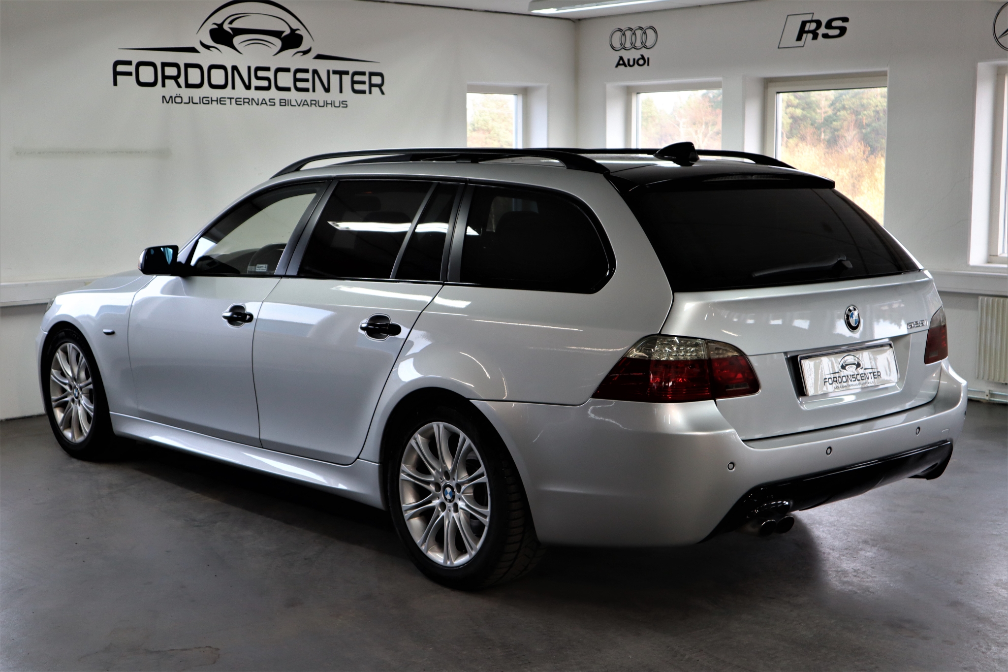 BMW 525 2007, bild 5/38