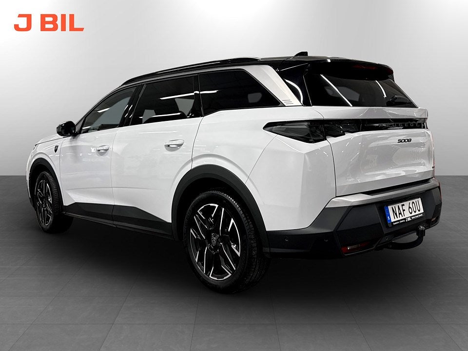 Bild på Peugeot 5008 GT Ultimate Hybrid 145hk Aut - 7-SITS,ELSTOL,DRAG