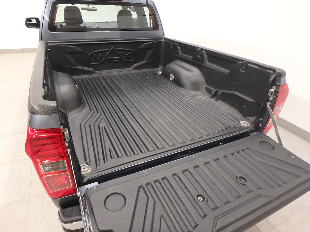 Isuzu D-Max 2015 - miniatyr 4
