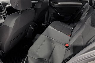 Halvkombi Volkswagen Golf 15 av 21