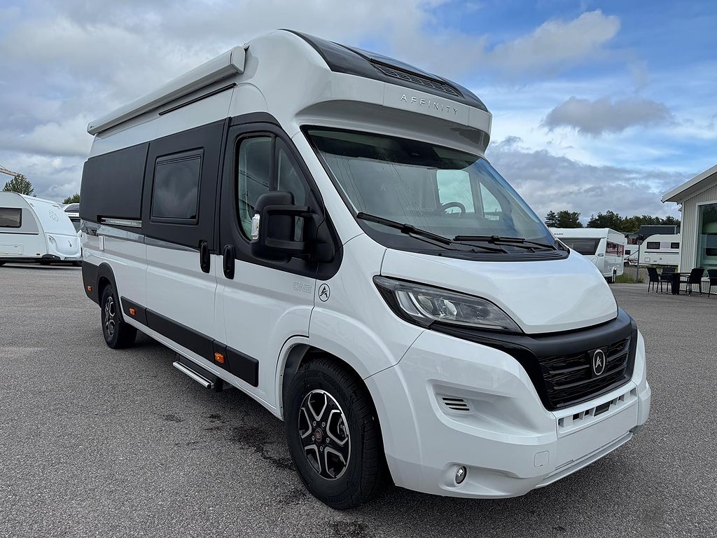 Affinity By KABE 295 3,5T Dubbelbädd