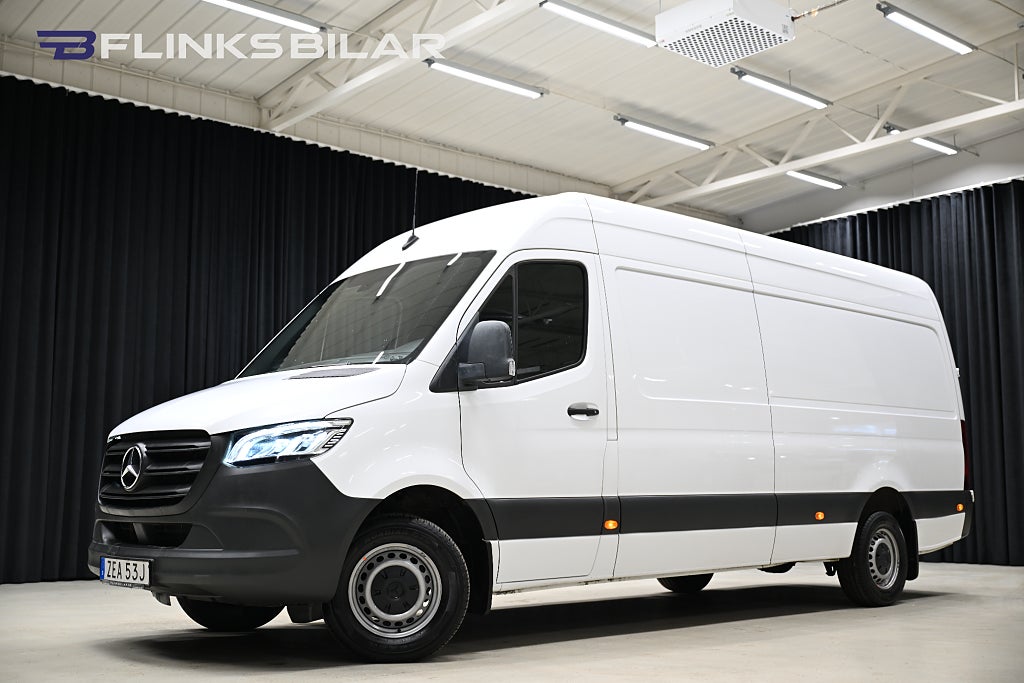 Mercedes-Benz Sprinter 317 CDI 9G 170HK XL-Skåp|Automat|LED|Drag|Värmare|Mms
