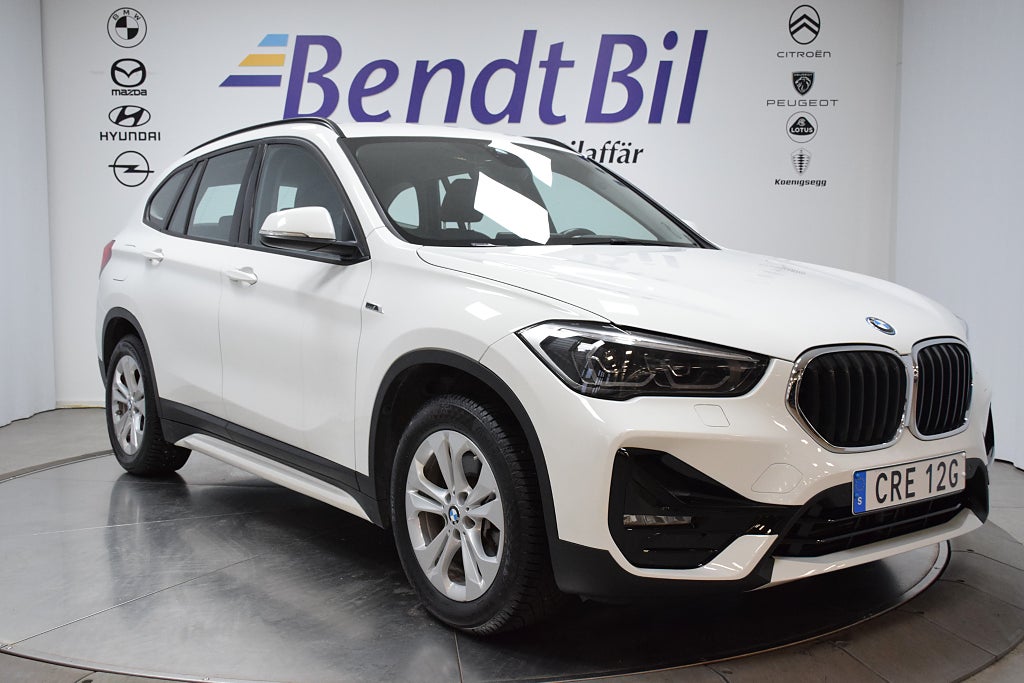 BMW X1 xDrive25e Laddhybrid Model Sport / 1 ägare / Moms