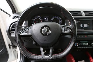 Halvkombi Skoda Fabia 16 av 24