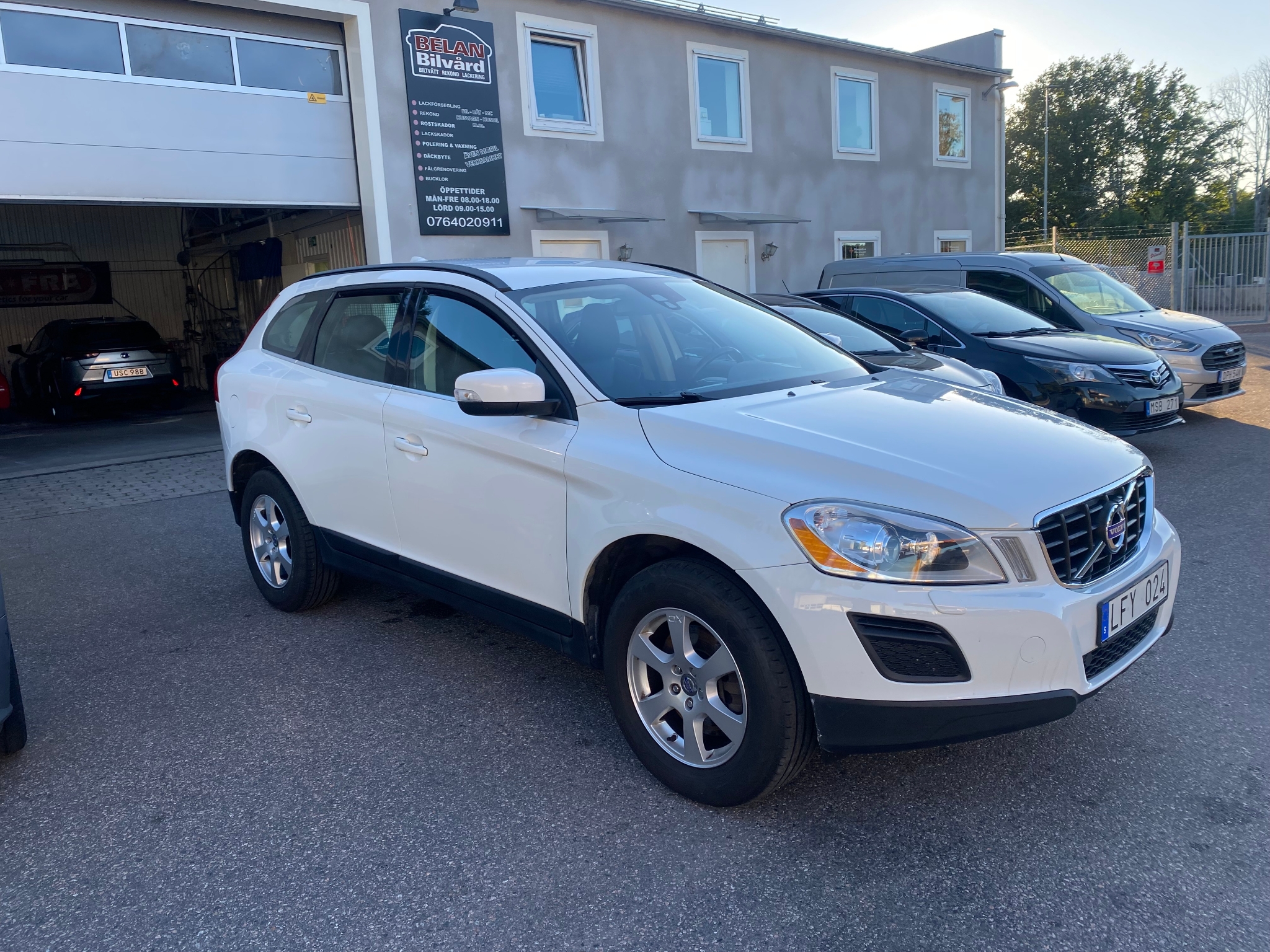 Volvo XC60 D3 Momentum Euro 5 2011, bild 2/10
