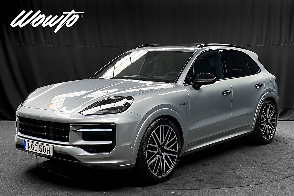 Porsche Cayenne E-Hybrid 470HK /Burmester /HuD /Se Spec/Moms