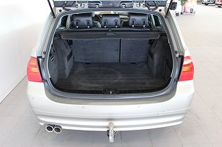 Kombi BMW 330 6 av 20