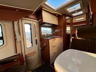 Husbil-integrerad Frankia 680 Exclusive 4 av 24