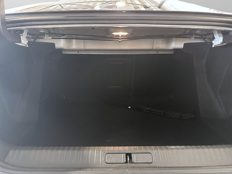 Bild på Citroën C4 X Shine 1.2 PT 130hk Aut - B-KAMERA, CARPLAY