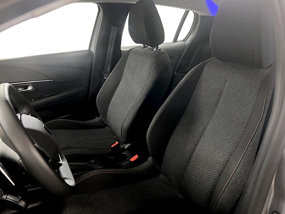 Bild på Peugeot 208 Style Hybrid 100hk Aut CARPLAY ADAPTIV FARTHÅLLARE