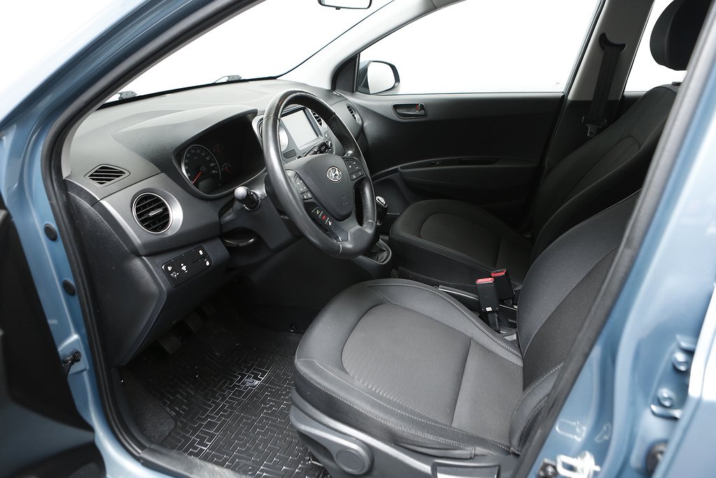 Hyundai i10 1,0 blue 67hk Trend 5D Carplay Farthållare 2019
