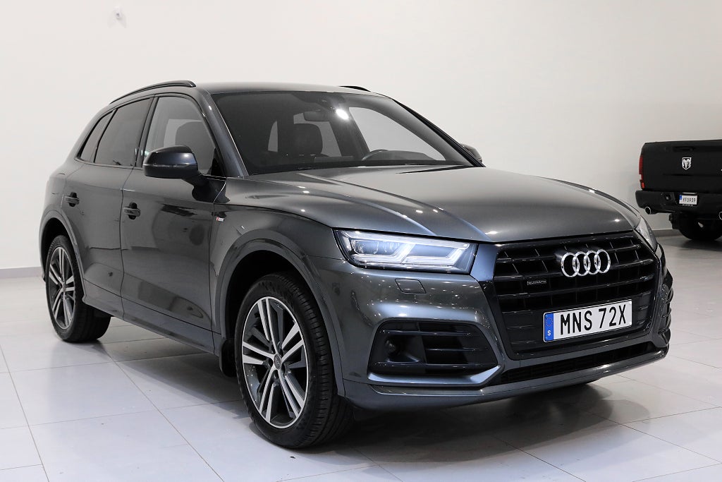 Audi Q5 45 TFSI Quattro 245hk / S-Line / Värmare / Cockpit 