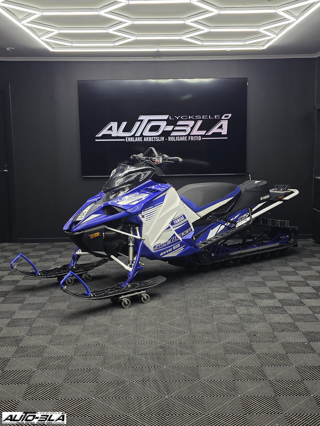 Yamaha Sidewinder MTX 162 SE