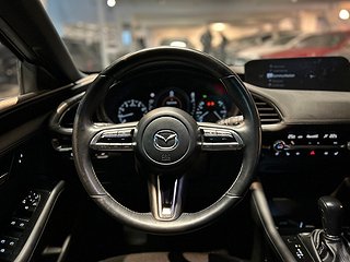 Mazda 3 Hatchback 2.0 M Hybrid Backkamera & Motorvärmare