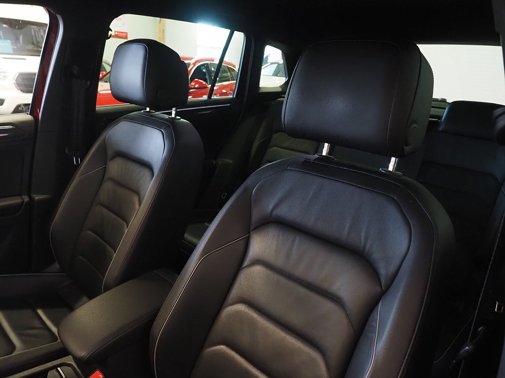 Volkswagen Tiguan TDI 190hk 4M R-Line |D-värm|Drag|Cockpit| 2017