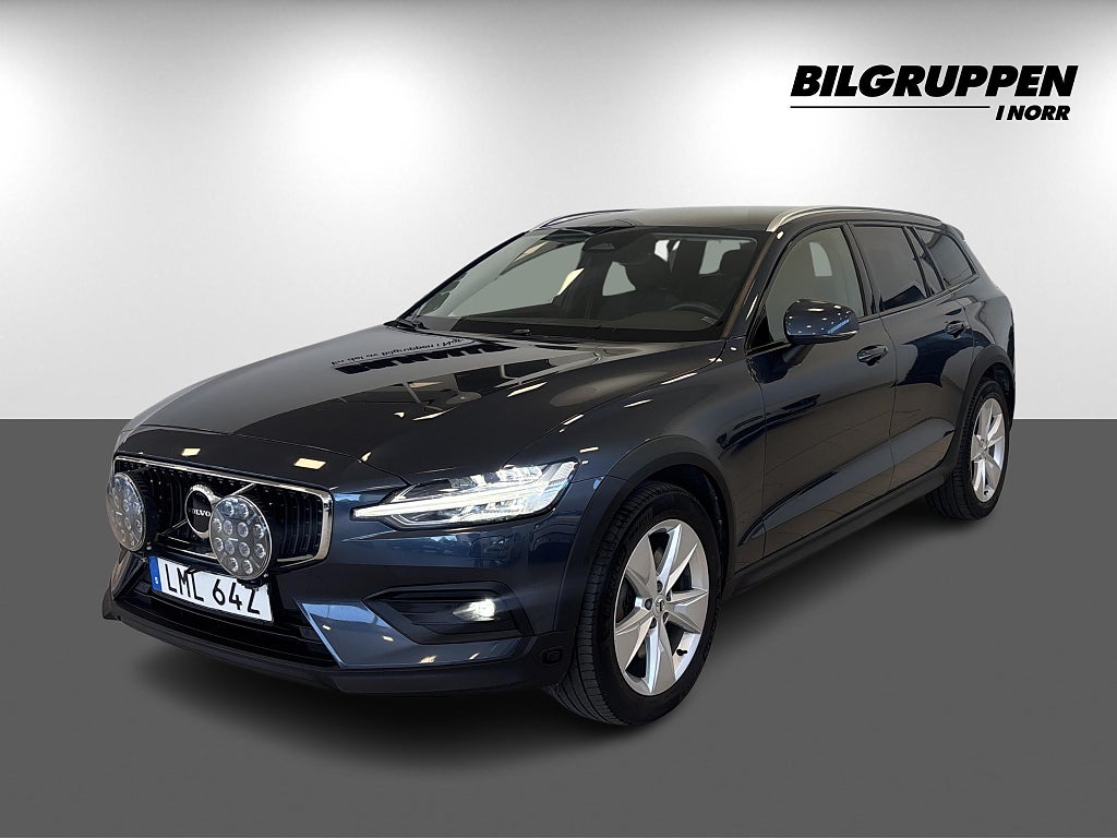 Volvo V60 Cross Country B4 AWD Geartronic Core 3,95% RÄNTA