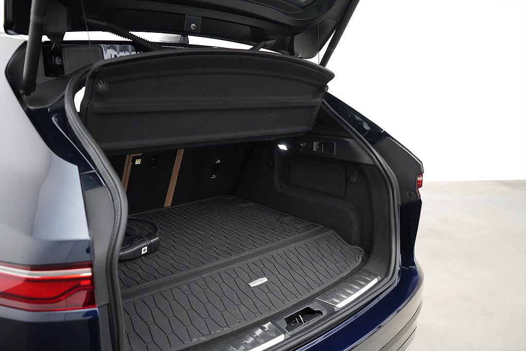 Jaguar F-Pace P400e PHEV Automatic, 404hp, 2021